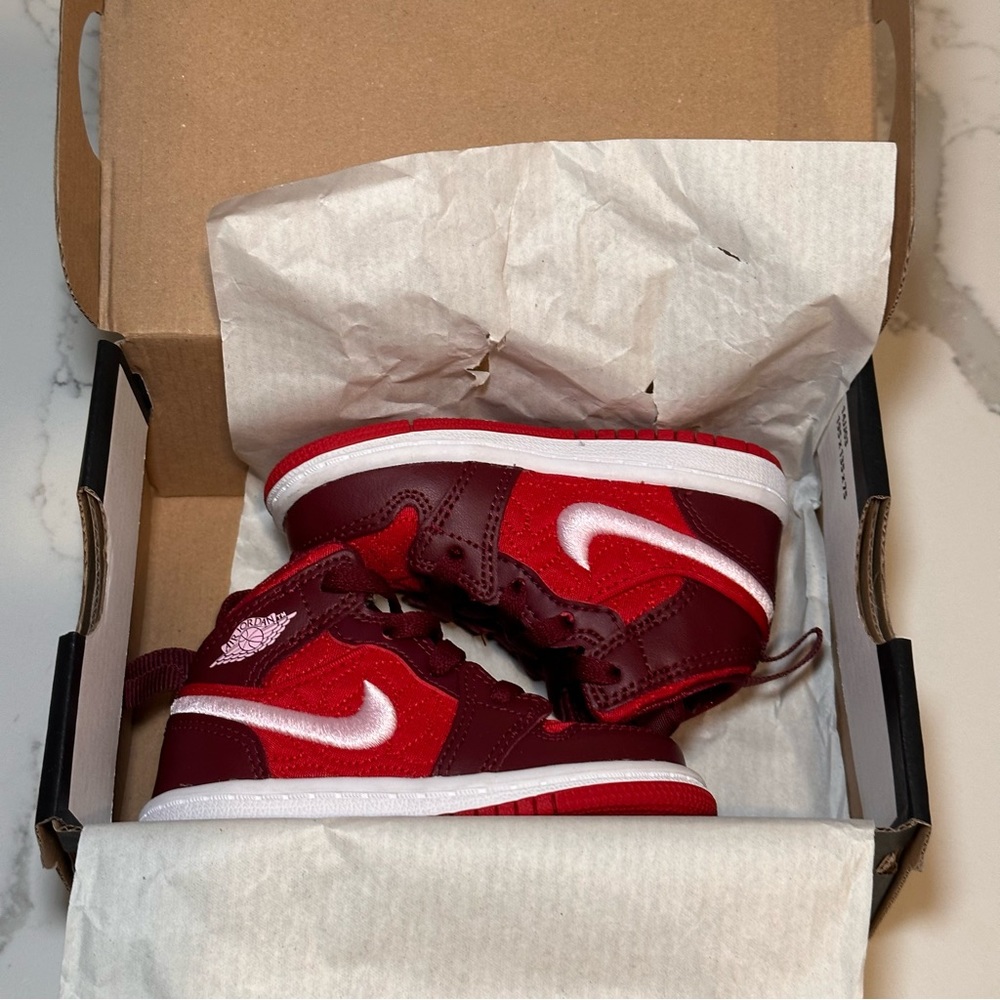 Jordan 1 Mid TD